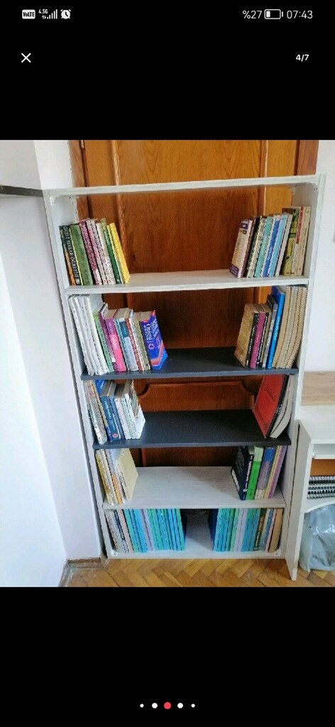 Beyaz Gri Kitaplık - 4