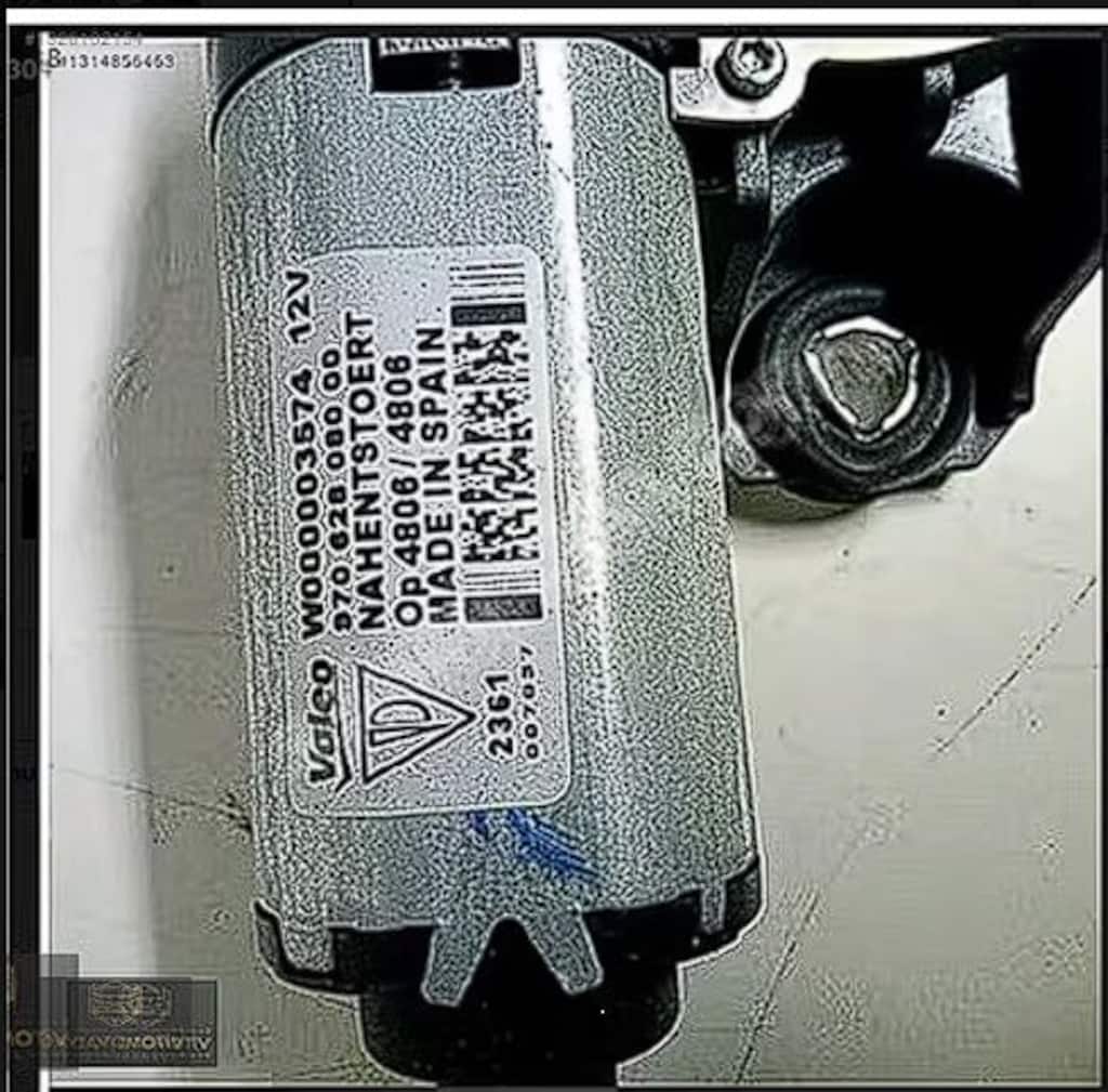 97062808000 PORCHE PANAMERA ARKA SİLECEK MOTORU - 4