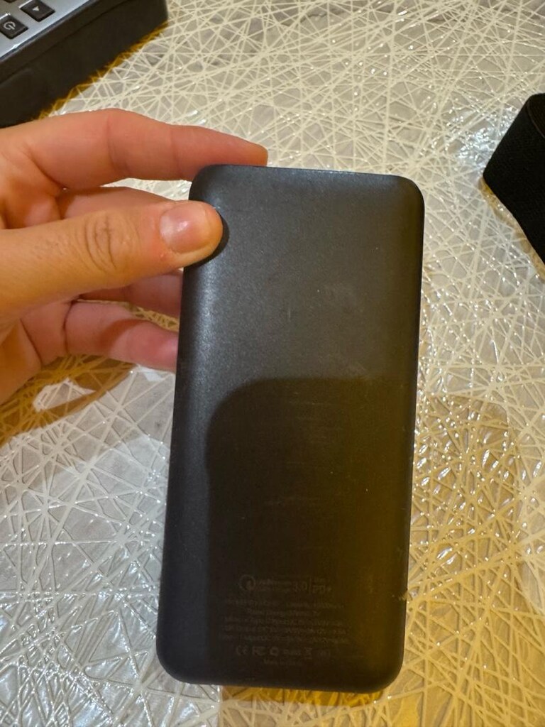 siyah powerbank - 5