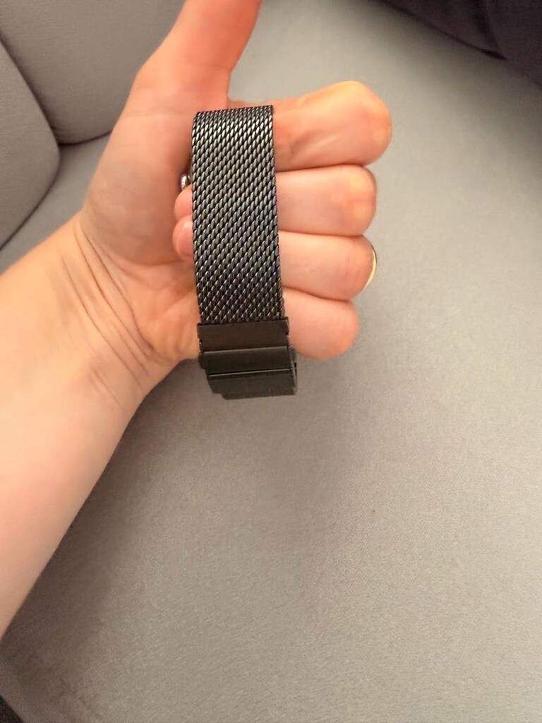 Apple Watch 10 titanyum akıllı saat - 4