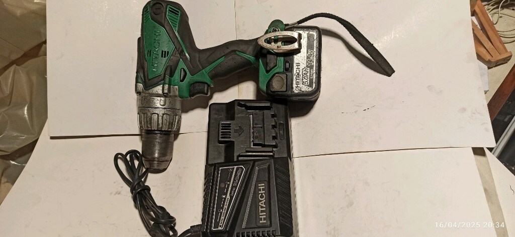 ORİJİNAL HİTACHİ 14 VOLT GÜÇLÜ DARBELİ MATKAP - 2