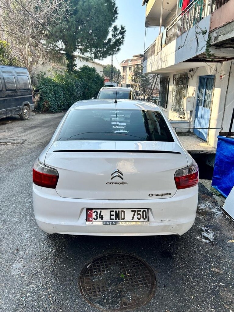 aile araçı düşük km - 12