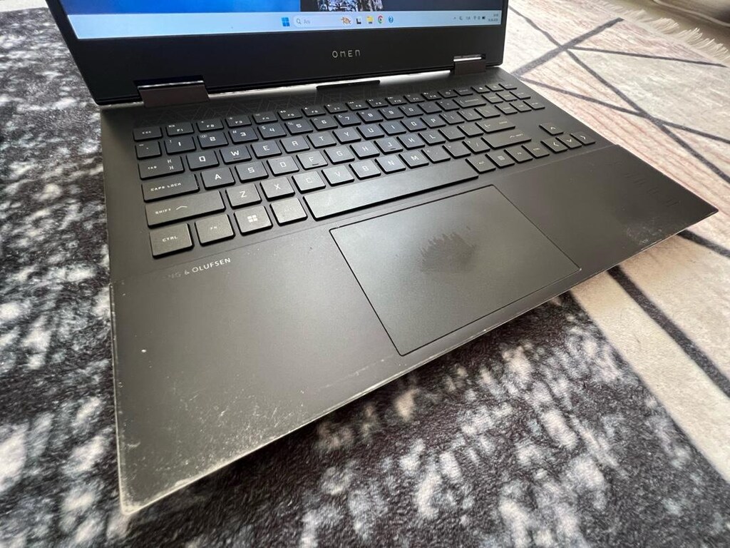 HP Omen 15 - Ryzen 7 4800H / 16 GB RAM / 512 GB SSD - 3