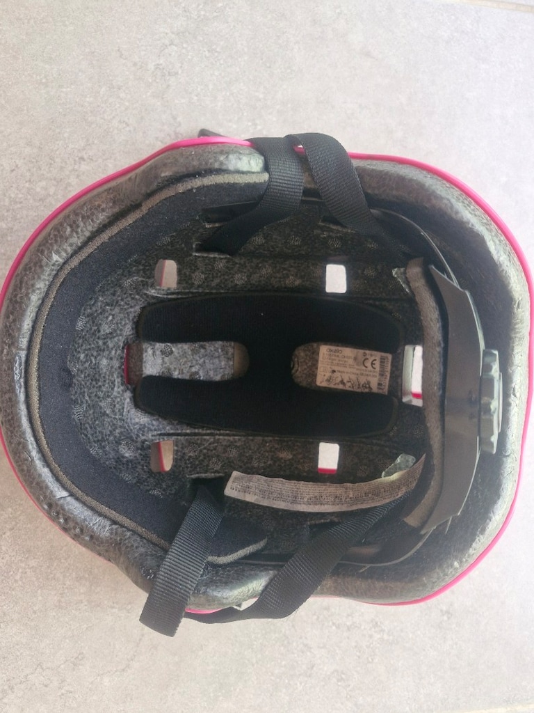 Ürünler Decathlondan alındı. Oxelo Play 5 Paten Beden 34-36 BTWIN Kask - 9