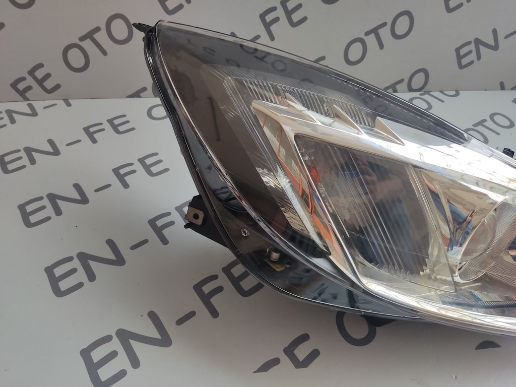 OPEL İNSİGNİA SAĞ XENON FAR AFL HATASIZ 2009 - 2013 - 4