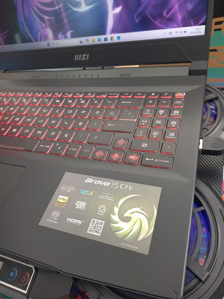 HATASIZ!!! MSİ BRAVO RYZEN 7 7535HS 16 GB RAM DDR5 RTX 4060 - 10