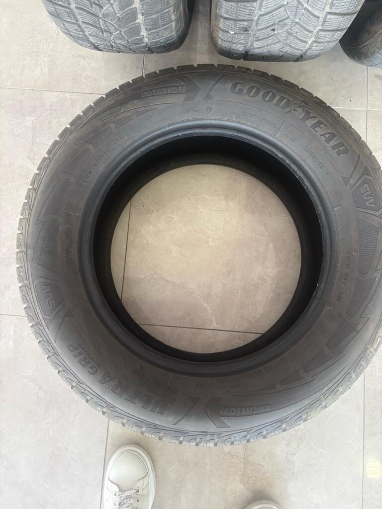 Goodyaer ultra grıp performance 265/60R18 114H SUV kış lastiği - 4