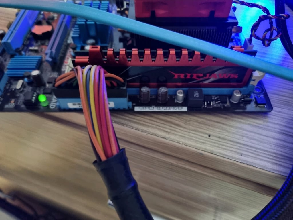 SATILIK ASUS AM3 ANAKART FX 6100 İŞLEMCİ 8 GB REM - 3