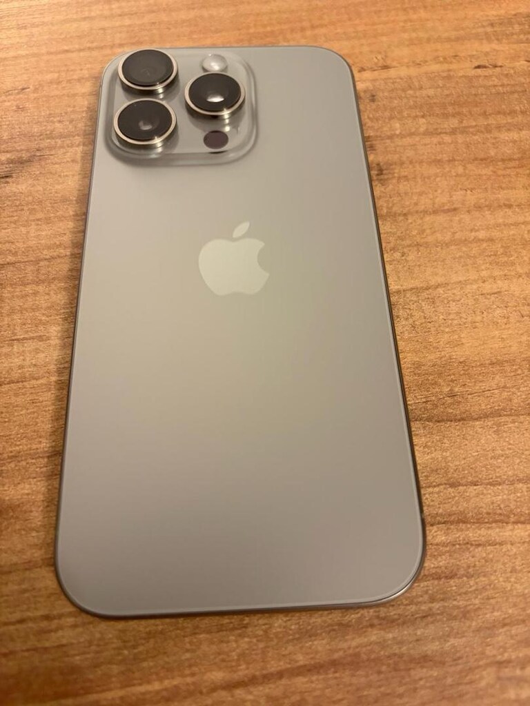 iPhone 16 Pro 128 - 8