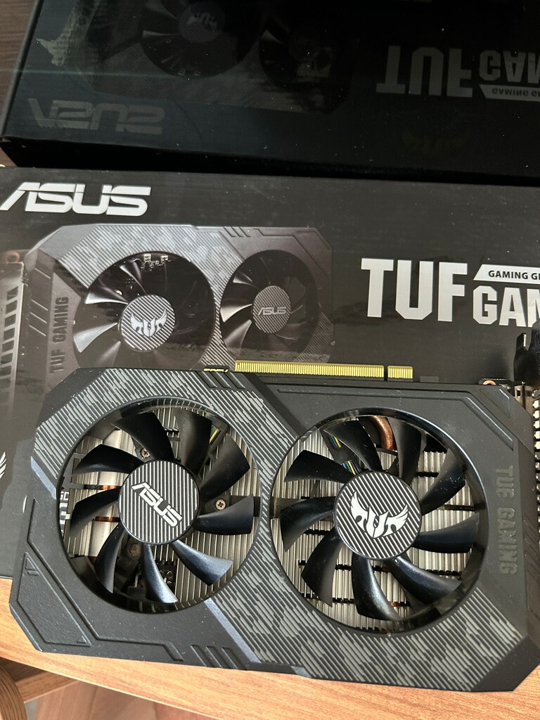 Asus GTX 1660 Super Tuf Gaming OC Edition - 4
