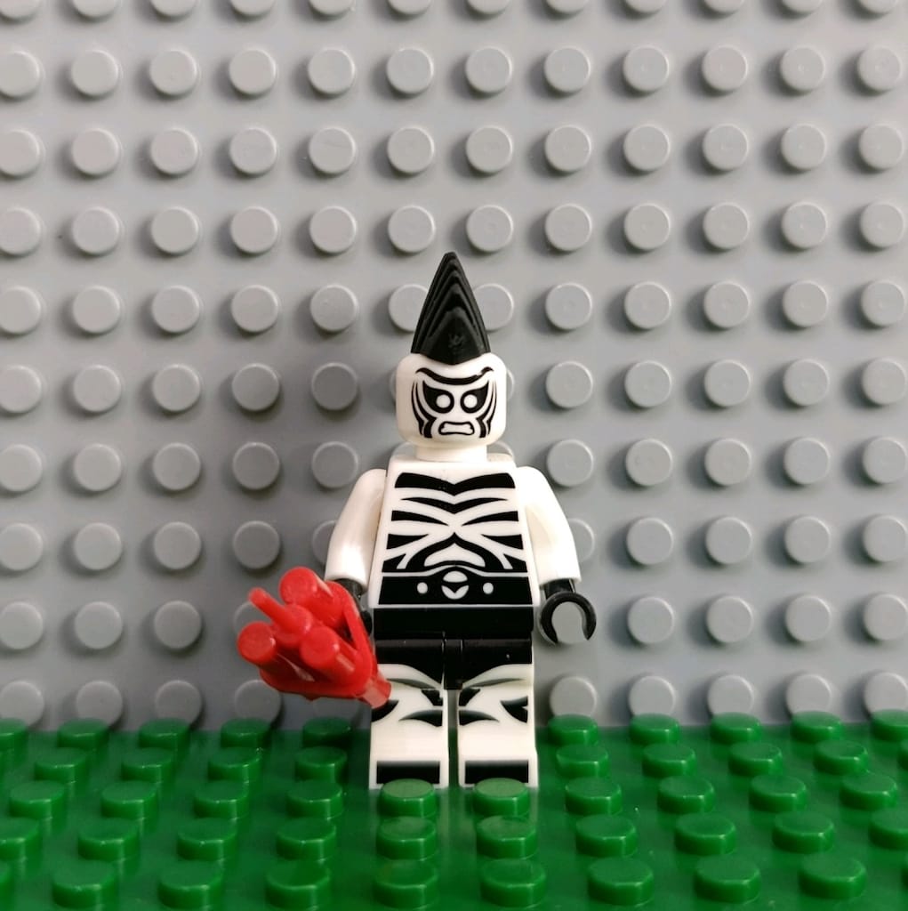 Lego DC Universe Zebra Man Mini Figürü - 2