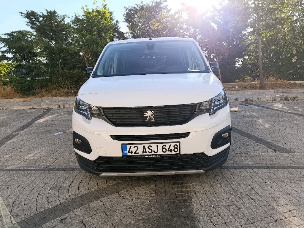 Peugeot RIFTER