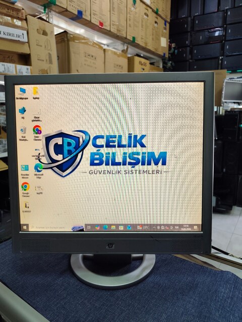 HP 19 inç VS19B LCD Kare VGA Monitör +HOPÖRLER