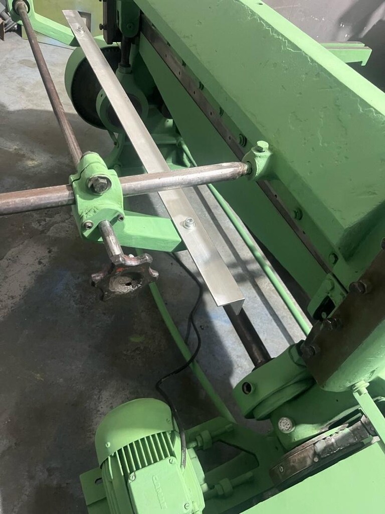 motorlu giyotin makas - 3