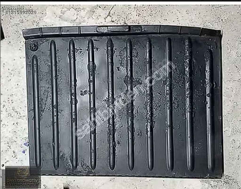 CORSA C BAGAJ HAVUZ KAPAĞI - 2