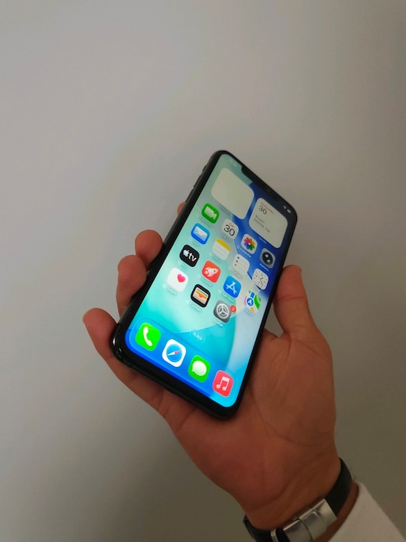 İPHONE 11 PRO MAX 256 GB TR CİHAZI - 4
