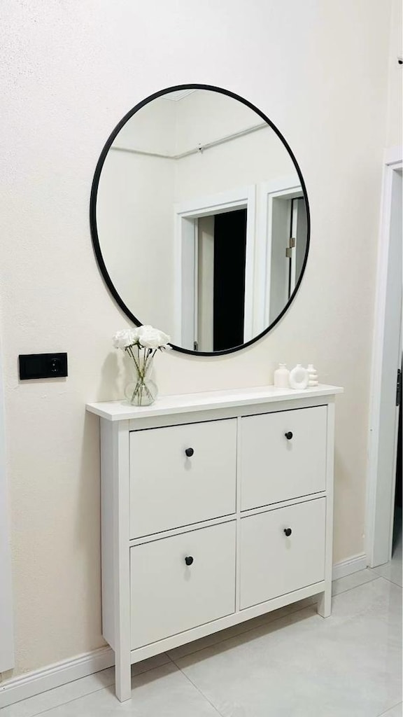IKEA HEMNES AYAKKABILIK BEYAZ