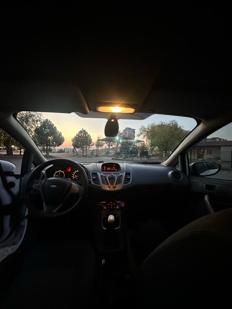 FORD FİESTA - 4