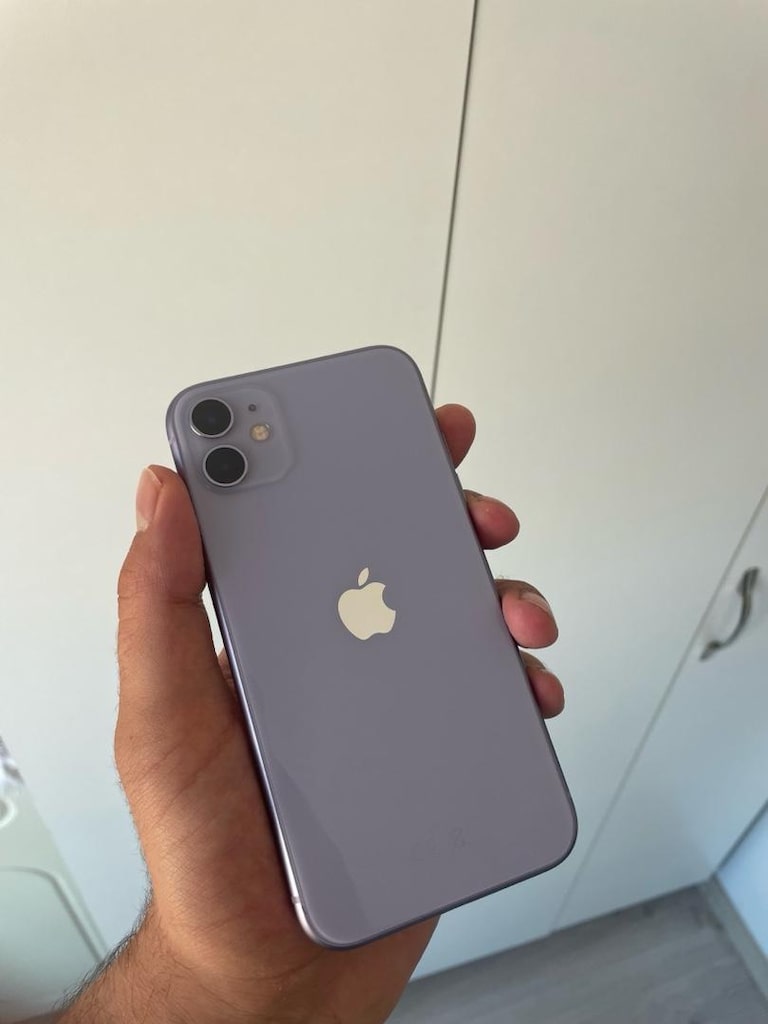 İphone 11 64 GB Mor - 2