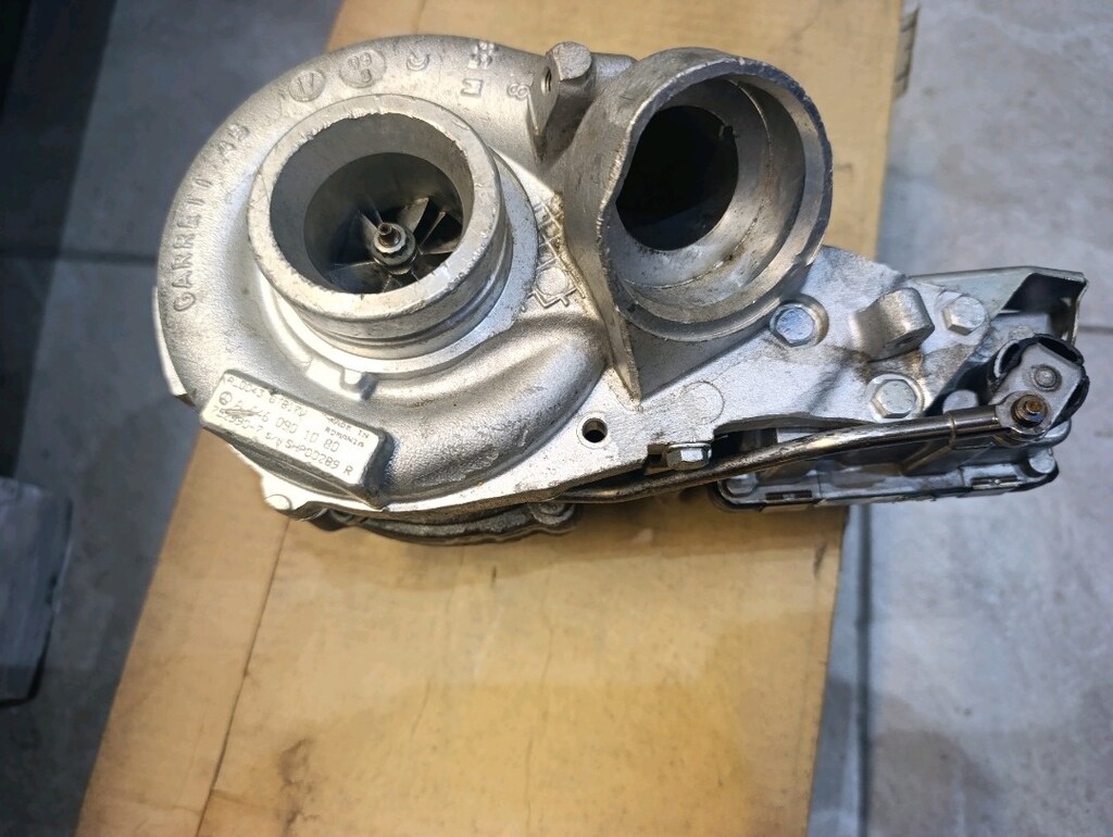 Mercedes Benz turbo orjinal sıfır - 9