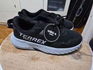 ithal Adidas terex
