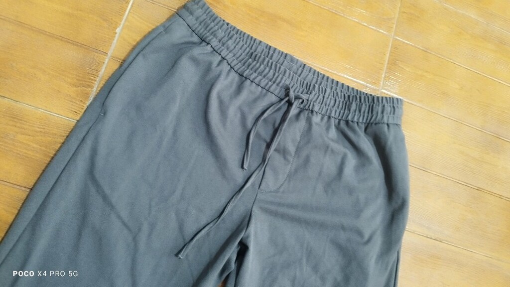 #Zara ipli eşofman pantolon..Mağazasında 2000 TL.