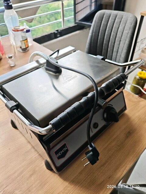 Remta R71 Tost Makinesi