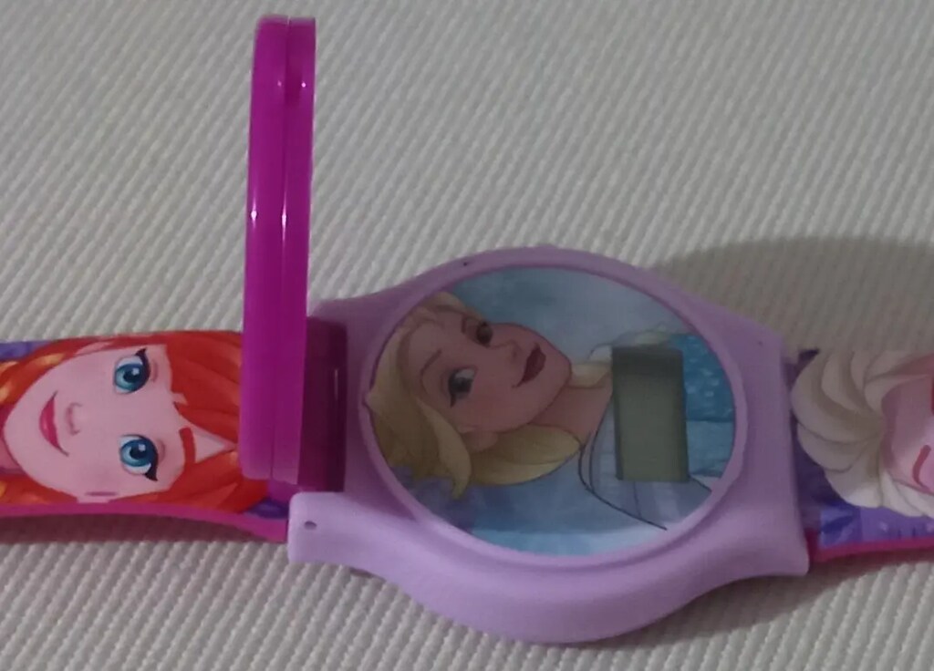 Çocuk kol saati dijital