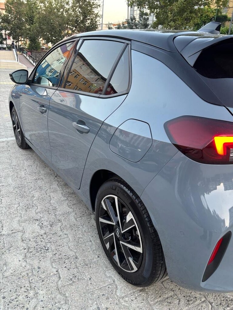 full en dolu paket Opel corsa 1.2 GS 11.900 km. OTOMATİK - 3