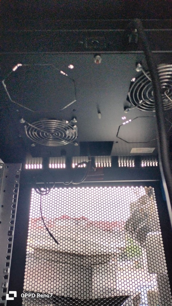 DEKOR BÜRO MOBİLYALARI 60X80X133 FANLI RACK KABİN İKİNCİ EL - 3