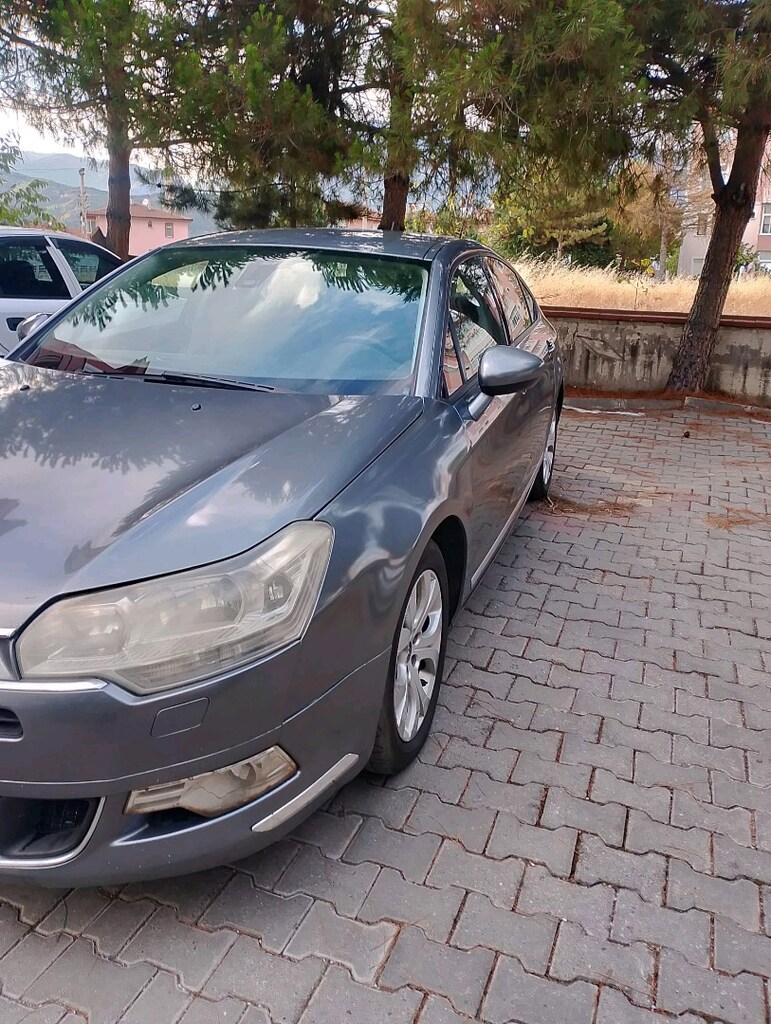 2010 Citroen C5 - 13