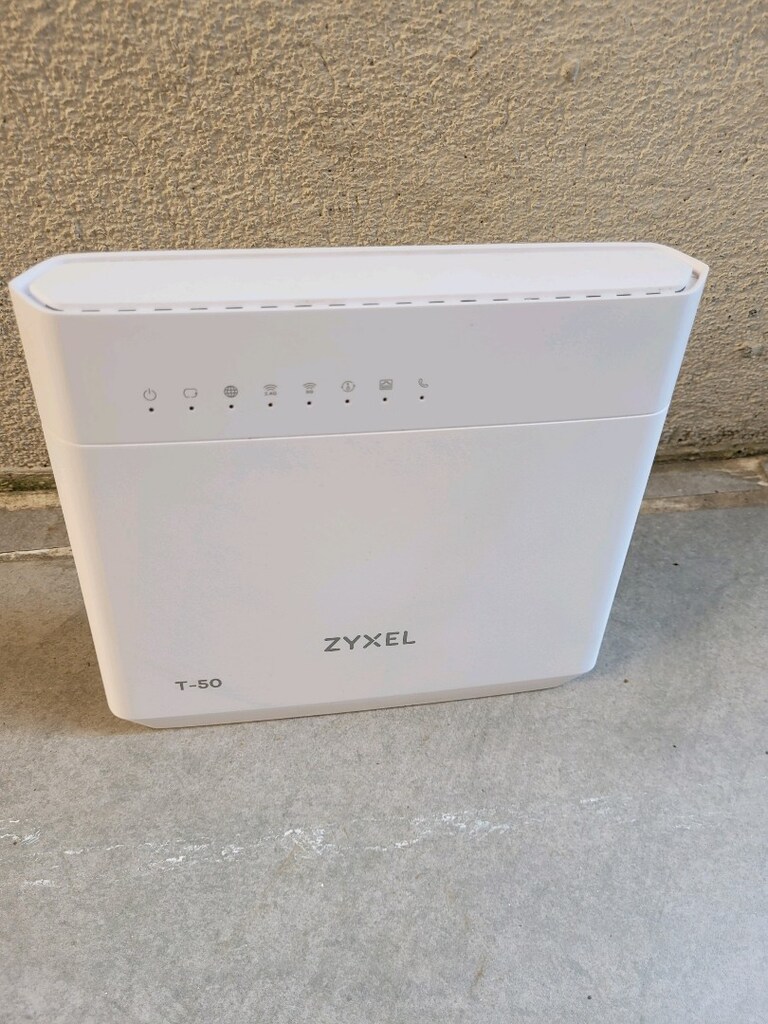 Zyxel T50 VDSL modem - 2