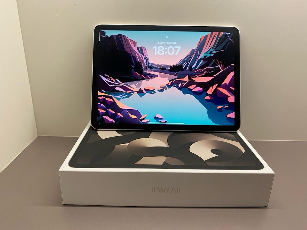 İPAD AİR 5 64GB - 4