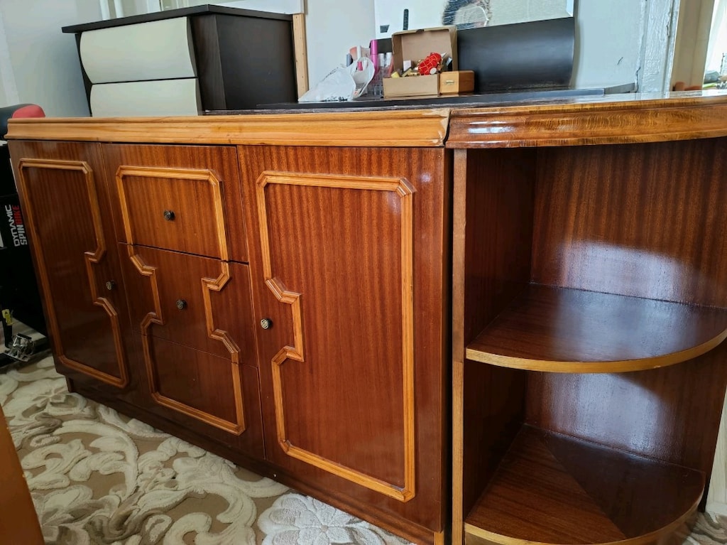 Retro Ahşap Salon Konsolu / Büfe (Oval Yan Raflı - 4