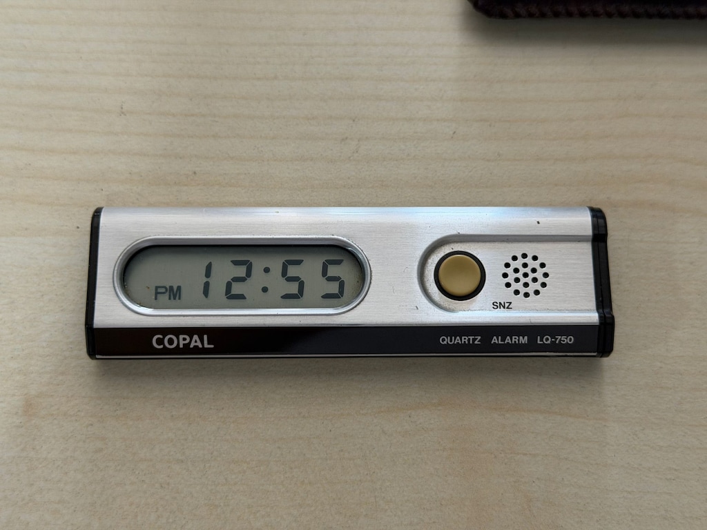 Copal LQ-750 Vintage Dijital Seyehat Alarmlı Saat - 3