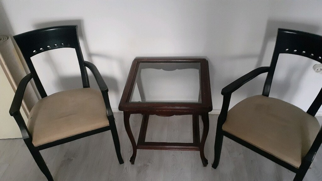 2 adet sandalye ve sehpa - 2