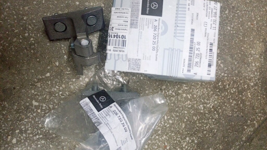 mersedes kapı menteşe sol on c200 yeni kasa - 2