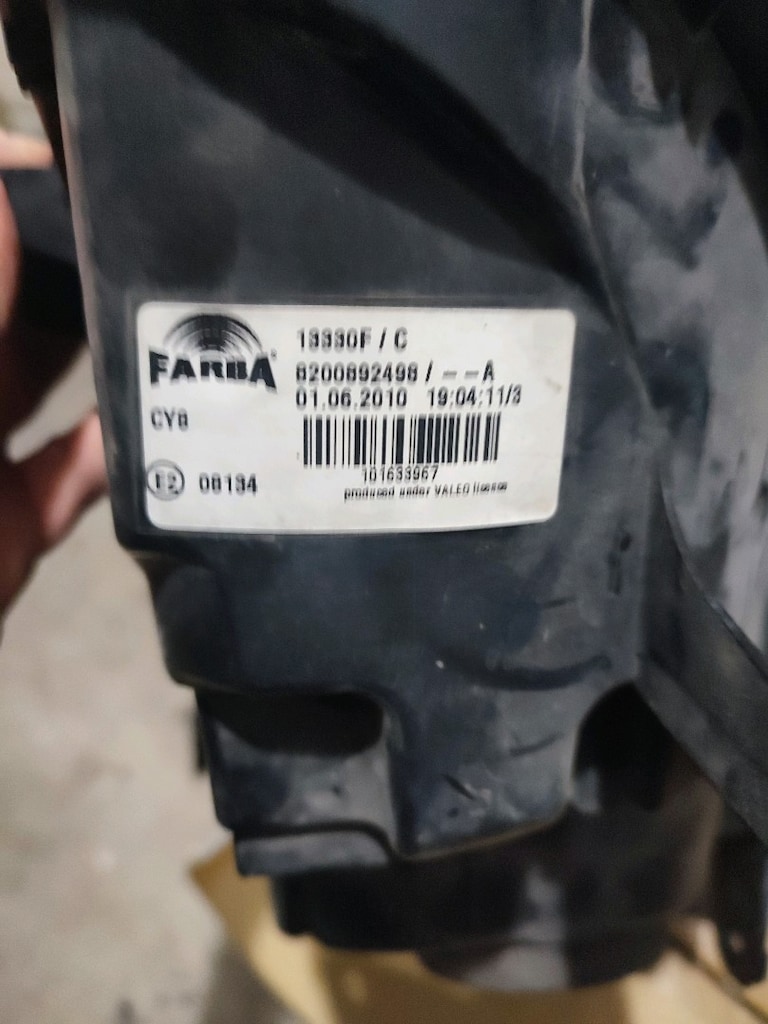 Renault Clio 3 SAĞ ÖN FAR (2011) - 3