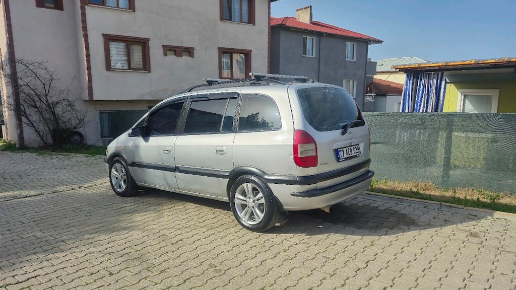 7 kişilik Opel zafira - 6