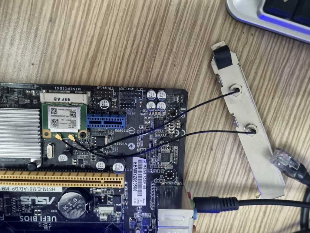SATILIK ASUS H81 ANAKART İ5 4460 işlemci 8 gb ddr3 rem - 2