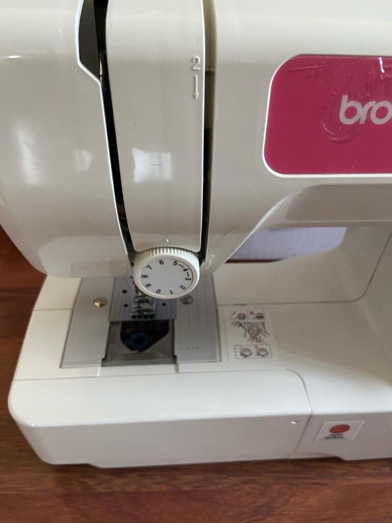 Brother JV1400 model dikiş makinesi - 3