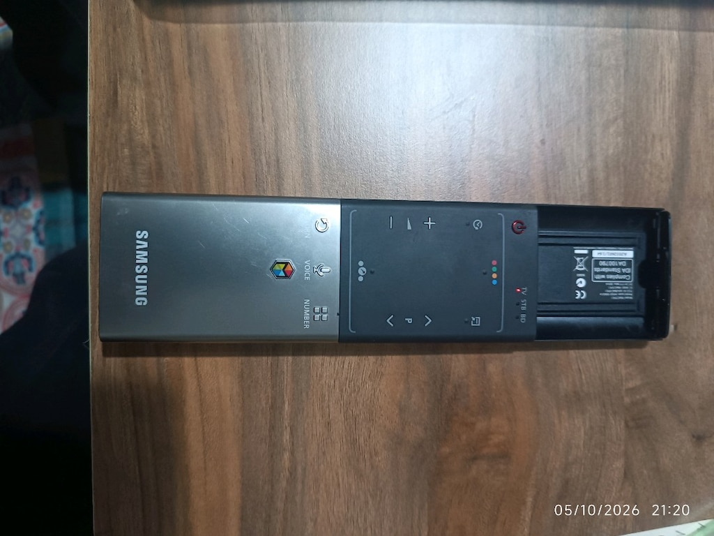Samsung model.RMCTPE1 .Model Cide.AA5900631 A - 3
