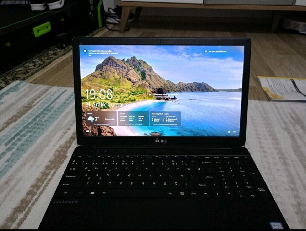 KULLANIŞLI LAPTOP - 2