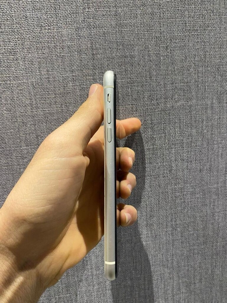 IPHONE 11 - 6