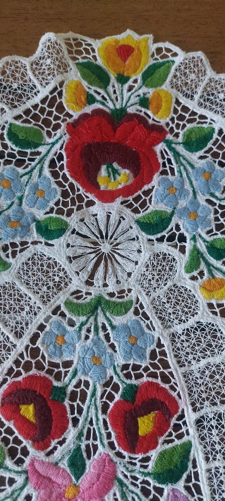 AVRUPA NAKIS BOBIN DANTELI VİNTAGE ÖRTÜ 82/47CM SİFİR SANDİKTAN - 14