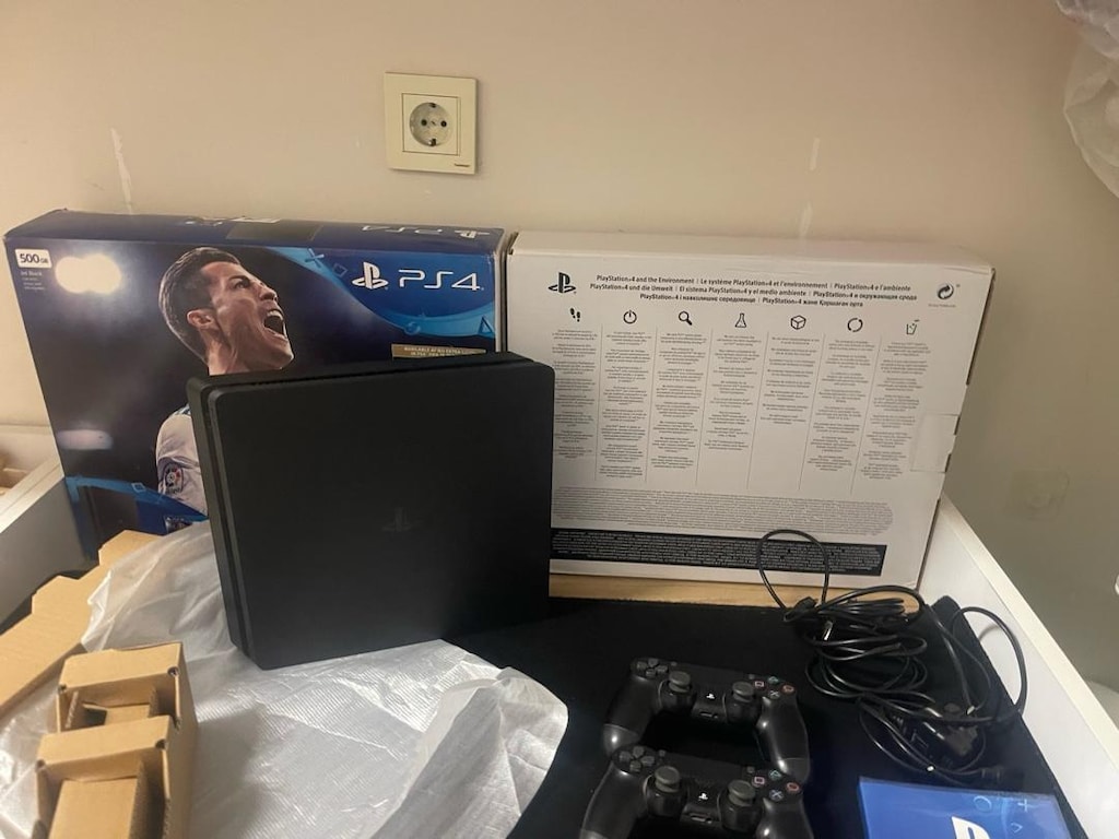 KIRIK PS4 SLIM 500GB | KUTULU FATURALI | 2 ORJİNAL KOL | ÇOK TEMİZ - 6