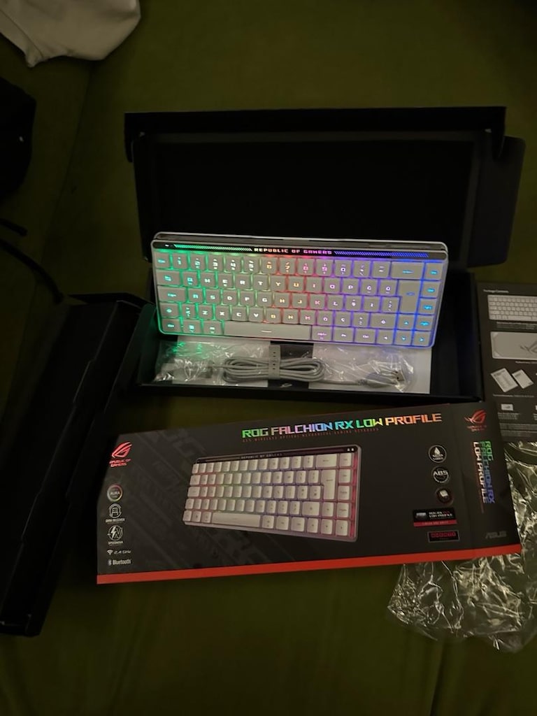 Asus Rog Falchion - 6