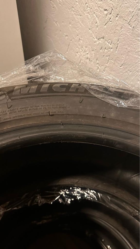 michelin lastik 235/55/R/18 4 mevsim tertemiz lot 2620 - 4