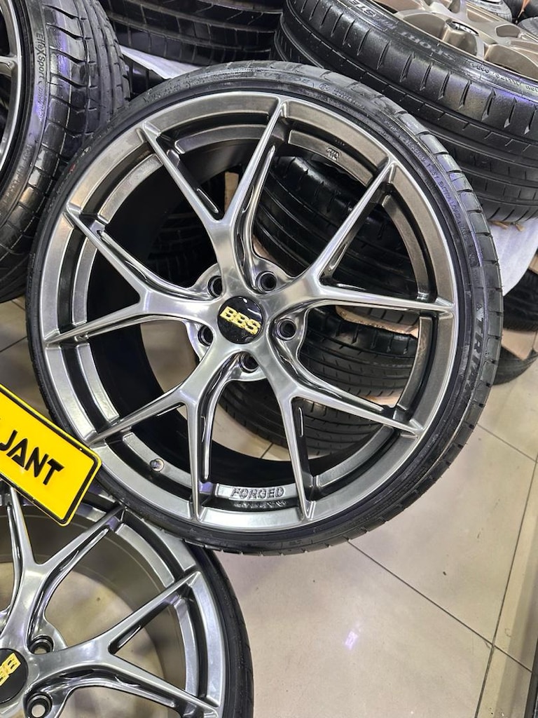 19 İNÇ SIFIR !! BBS Fİ-R 5x112 TRİANGLE JANT LASTİK TAKIMI 215/35/19 - 10