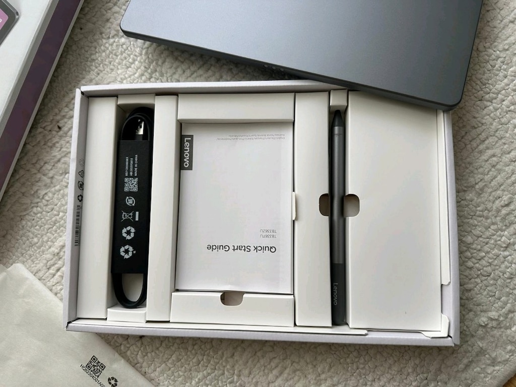 Lenovo Idea Tab 8GB/128 GB + Kalemli Sıfır